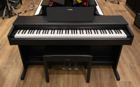 Đánh giá piano điện Yamaha YDP-105 – Có đáng mua hay không? 33 Đánh giá piano điện Yamaha YDP-105 – Có đáng mua hay không?